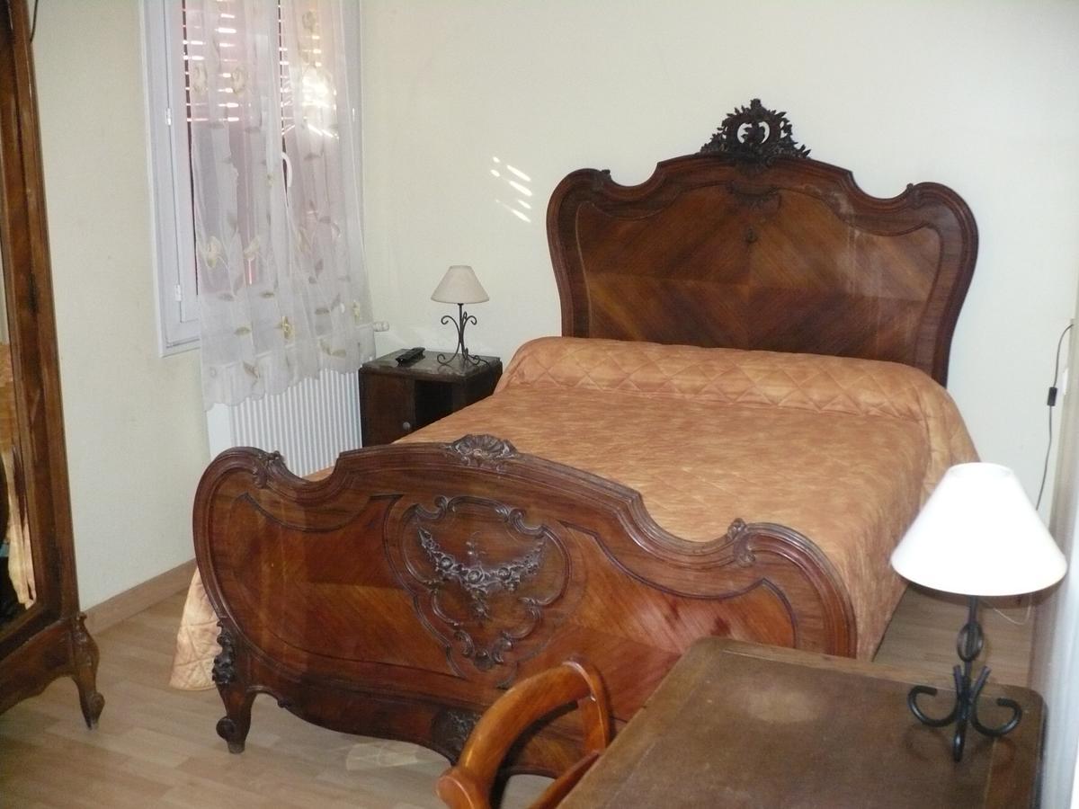 Auberge La Pignata Монтелимар Экстерьер фото